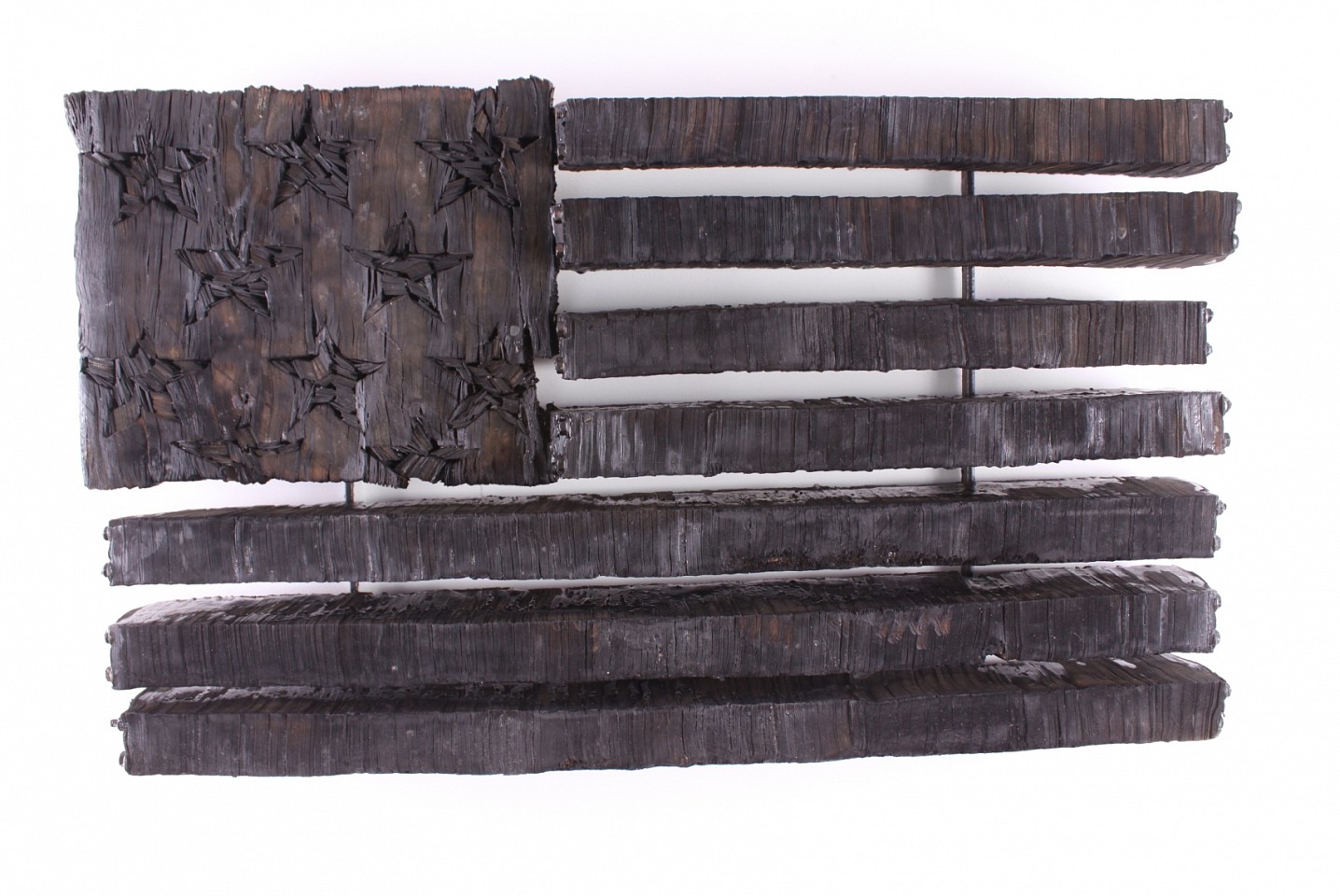 Kate Hunt, Burnt Flag, 2013
19 x 32 x 3 in.
Newspaper, Steel
5034