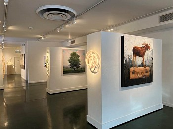 BRIGHT & BEAUTIFUL V: A Holiday Group Exhibition 