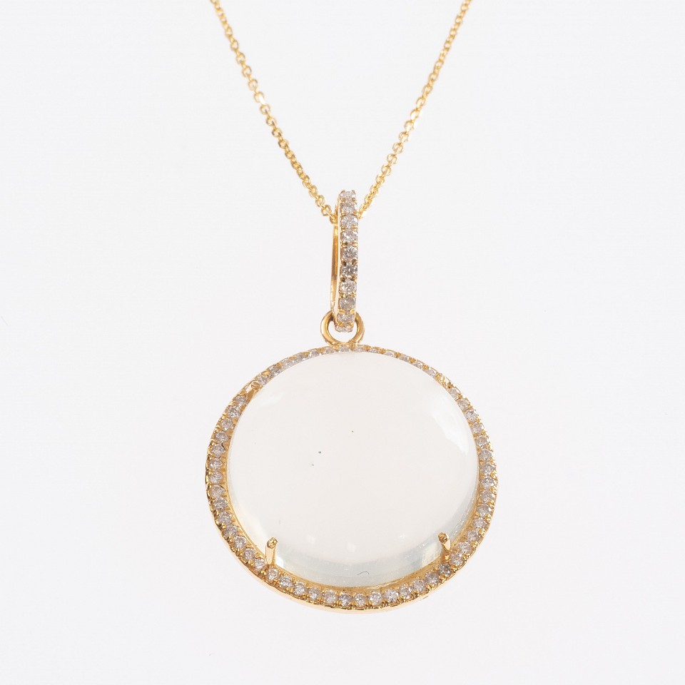 Krysia Renau, Cat's Eye Moonstone Pendant on 16 inch Diamond Cut Chain
14k Gold Weight - 5.1 grams, Diamonds - 0.40 carats, Moonstone - 17.11 carats
07977