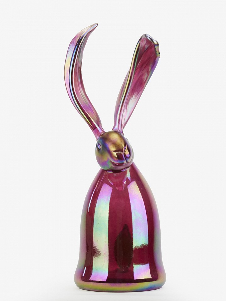 Hunt Slonem, Mana, 2022
Hand-blown Glass, 18 x 6 1/2 x 8 1/2 in. (45.7 x 16.5 x 21.6 cm)
08092