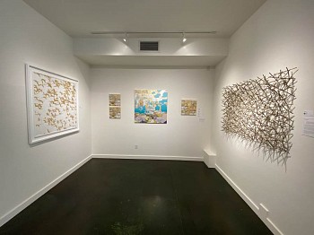 BRIGHT & BEAUTIFUL VI: A Holiday Group Exhibition&nbsp;